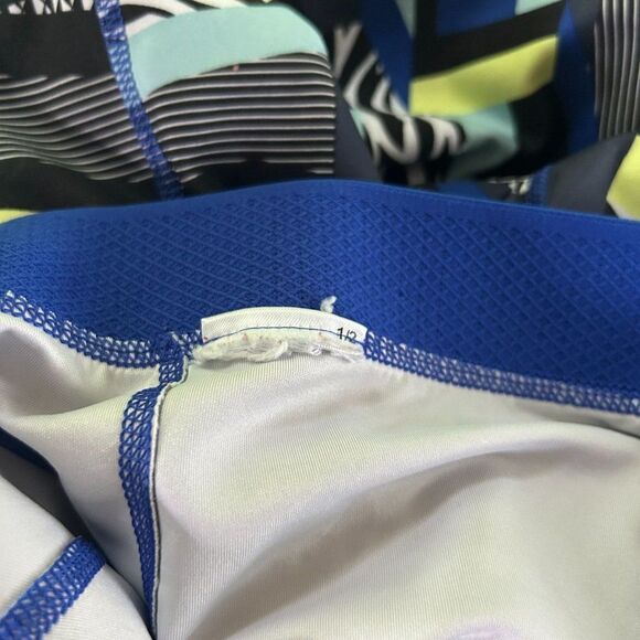 Adidas Small Tech Fit Blue Colorful Cropped Athletic Leggings - Picture 4 of 8